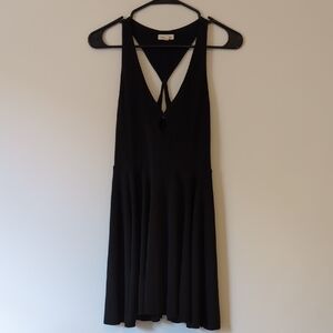 silence + noise Black Sleeveless V‑Neck Flared Mini Dress